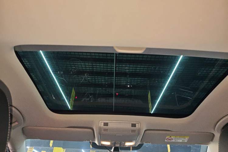 Used Volkswagen Golf 2018 230TSI Automatic Luxury Version
