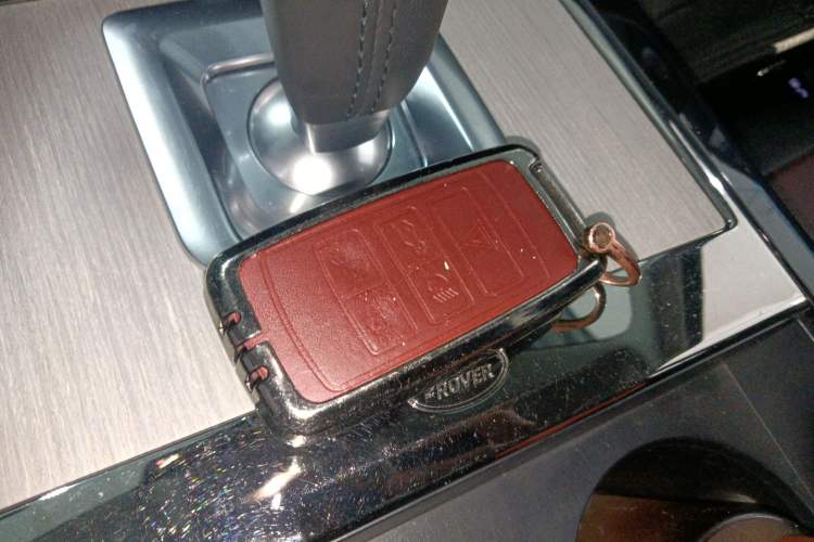 Used Land Rover Range Evoque 2022 Facelifted Aurora L 249 PS R-Dynamic HSE Luxury Edition
