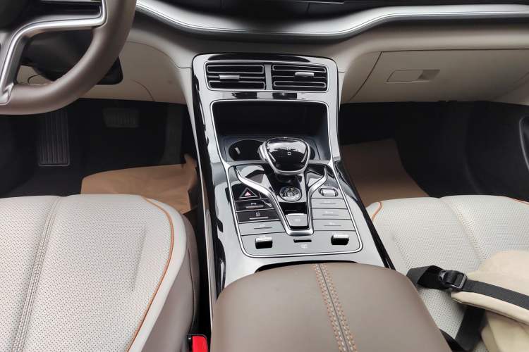 Used BYD Qin PLUS 2024 Honor Edition EV 420KM Leading Model