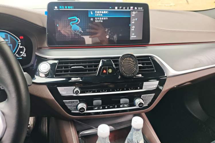 Used BMW 5 Series New Energy 2022 Second Facelift 535Le M Sport Package Audio And AC Panel