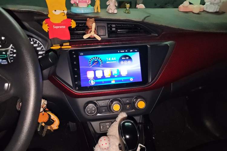 Used Nissan Lannia 2019 1.6L CVT Cool Edition China V Standard Audio And AC Panel