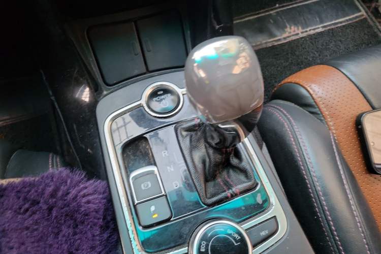 Used BYD Qin New Energy 2015 1.5T Dual-Crown Flagship Edition