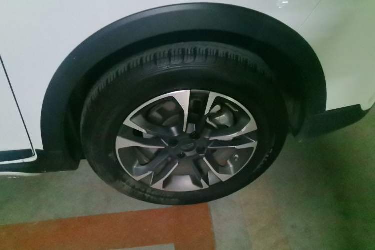 Used Geely Auto Vision X3 2019 Upgraded Model 1.5L CVT Elite Version Exterior 1