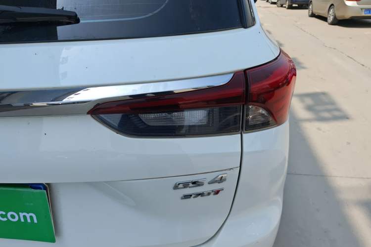 Used GAC Trumpchi GS4 2022 270T Automatic Smart Drive Navigation Edition Right Rear Taillight