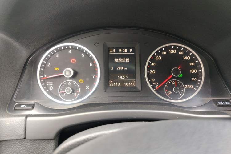 Used Volkswagen Tiguan 2012 1.8TSI Automatic Two-Wheel Drive Elite Edition Instrument Cluster