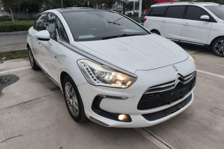 Used DS 5 2013 1.6T Elegant Edition THP160