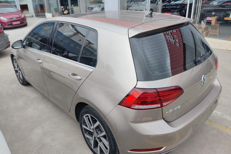 Used Volkswagen Golf 2020 280TSI DSG Comfort Version Exterior 2