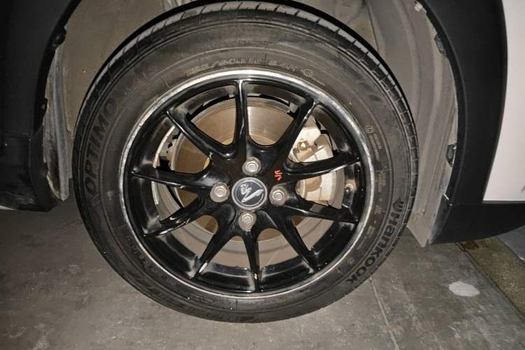 Used Toyota YARiS L Zhi Xuan 2020 X-Trail X 1.5L CVT Leading Edition
