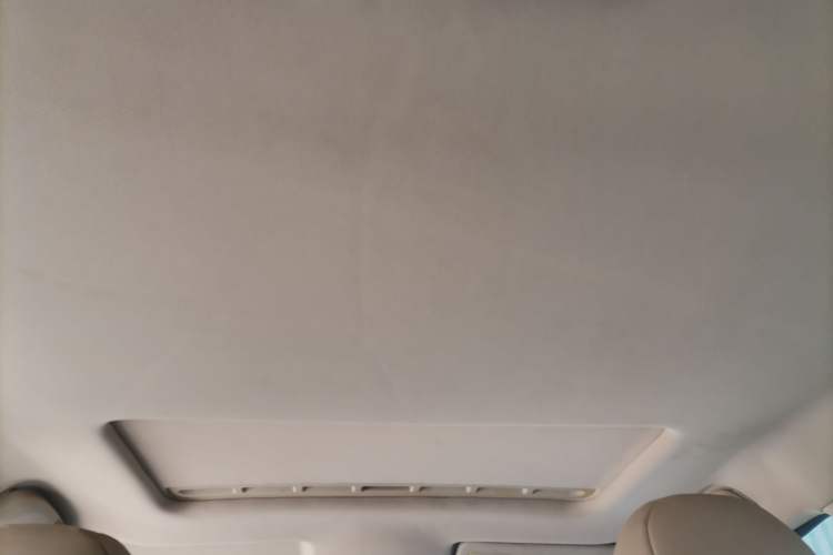 Used Roewe 350 2013 350C 1.5L Automatic Xunyue Edition Headliner