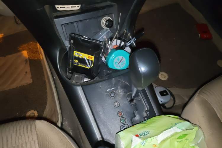 Used Toyota RAV4 2012 Luxurious Edition 2.0L Automatic All-Wheel Drive
