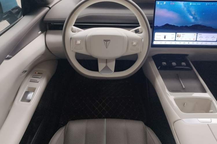 Used Deepal L07 2024 230Max Qiankun Intelligent Driving ADS SE Range-Extended Version