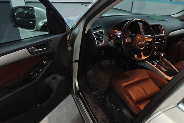 Used Audi Q5 2015 40 TFSI Technology Edition
