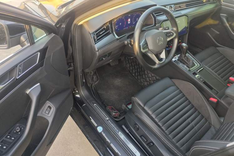 Used Volkswagen Magotan 2020 330TSI DSG Leading Model
