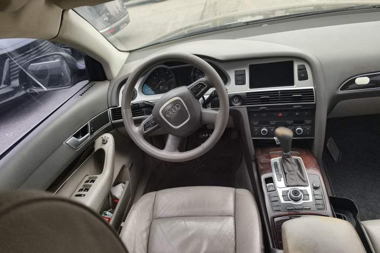 Used Audi A6L 2009 2.4L Technology version