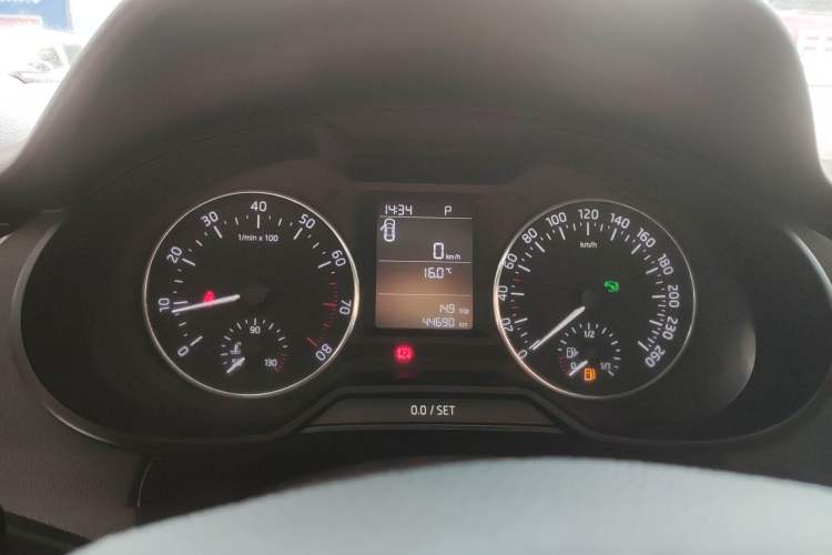 Used Skoda Octavia 2017 Classic Model 1.6L Automatic Standard Edition