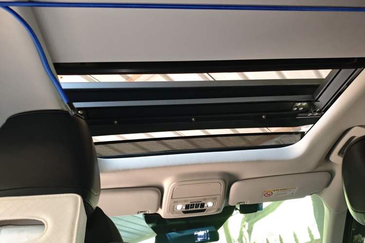 Used Ford Explorer 2025 2.3T EcoBoost Four-Wheel Drive Trail Edition 5 Seats
