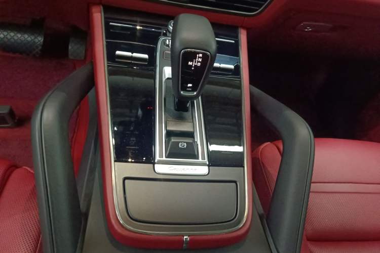 Used Porsche Cayenne E-Hybrid 2021 Cayenne E-Hybrid 2.0T