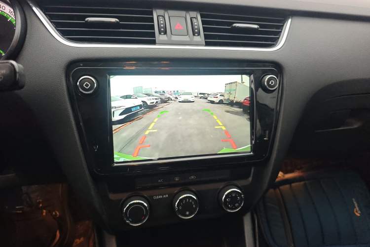 Used Skoda Octavia 2019 TSI230 DSG Luxury Edition