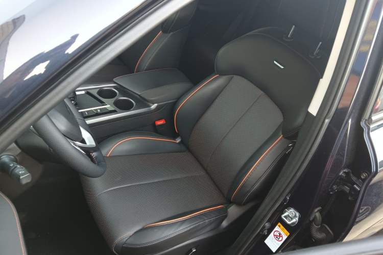 Used Oshan X7 PLUS 2022 1.5T Blue Whale Edition Automatic ZhiZun Model