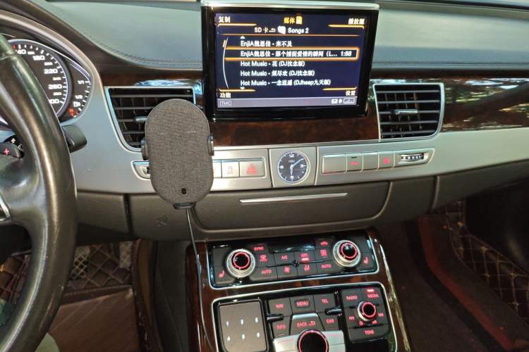 Used Audi A8 2016 A8L 45 TFSI quattro Fashion Edition Audio And AC Panel