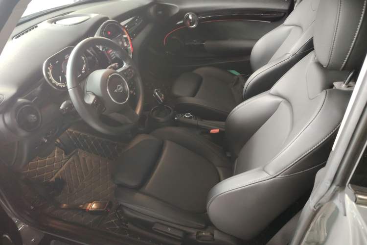 Used MINI 2022 Updated 1.5T COOPER Classic Edition Left Front Seat