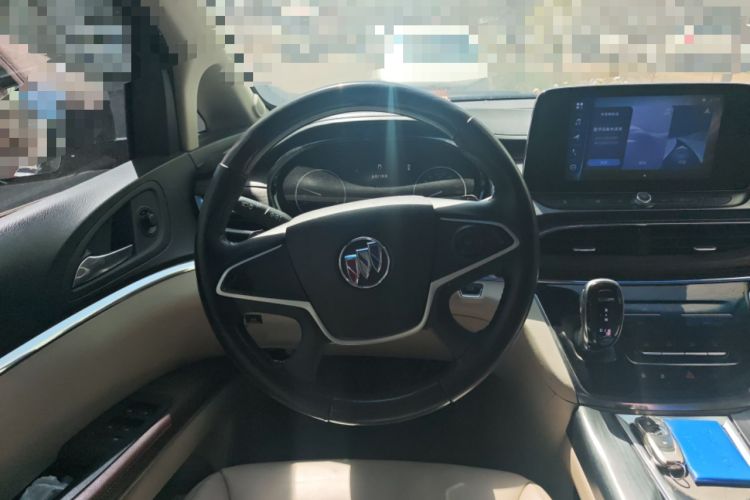 Used Buick GL8 2020 Land Cruiser Executive Class 652T Comfort Model Steering Wheel