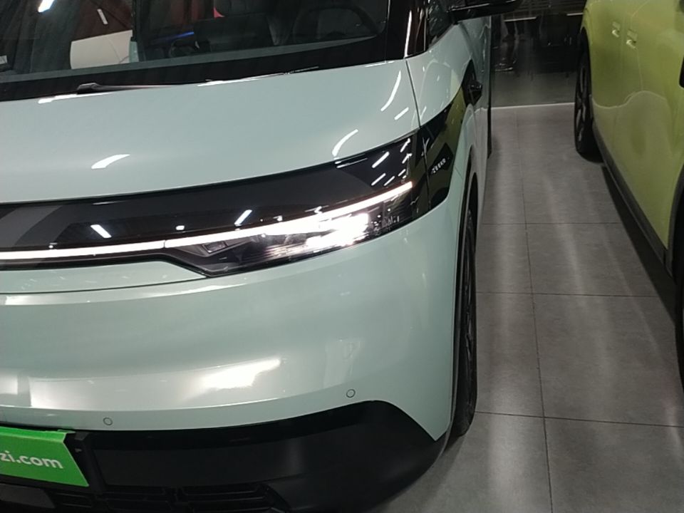 Zeekr MIX 2025 Intelligent Driving Version — снимка 8