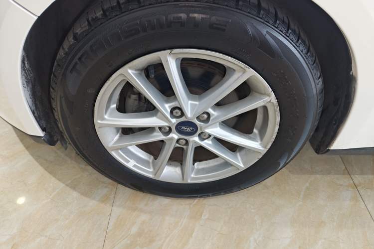 Used Ford Focus 2017 Hatchback 1.6L Automatic Fashion Edition Smart Drive Version