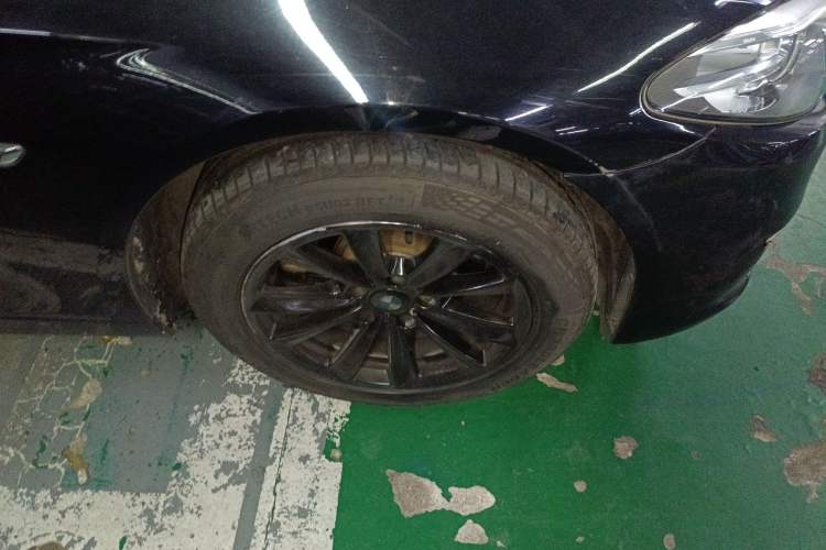 Used BMW 5 Series 2014 520Li Elegant Model