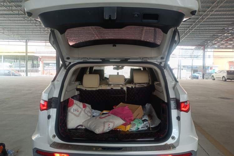 Used Zotye T700 2017 1.8T Dual-Clutch Prestige Model