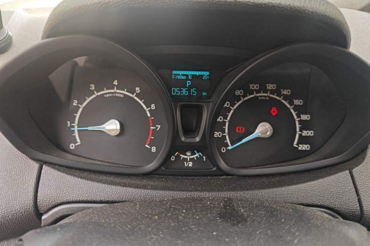 Used Ford EcoSport 2013 1.5L Automatic Fashion Model