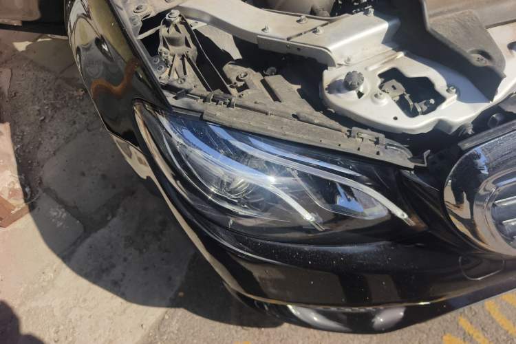 Used Mercedes-Benz E-Class 2018 E 300 L Stylish Model
