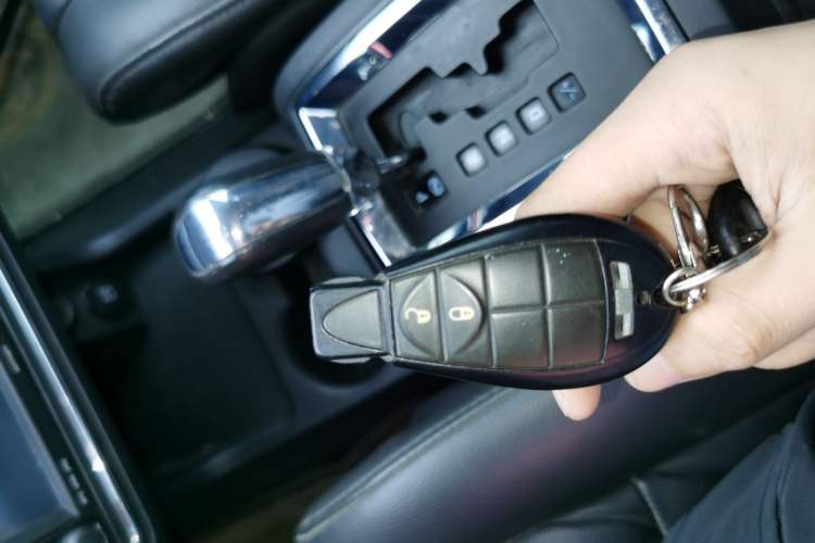 Used Dodge Journey 2010 2.7
