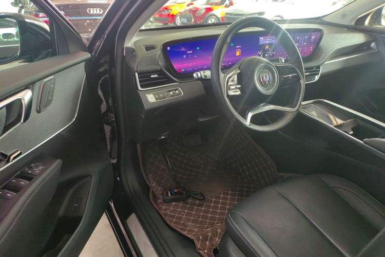 Used Buick LaCrosse 2024 28T Luxury Edition
