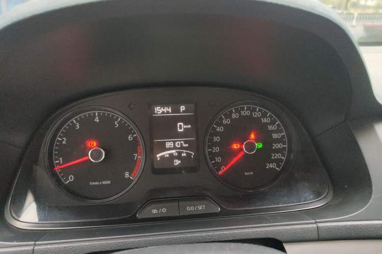 Used Volkswagen Lavida 2013 Revised Classic 1.6L Automatic Fashion Edition