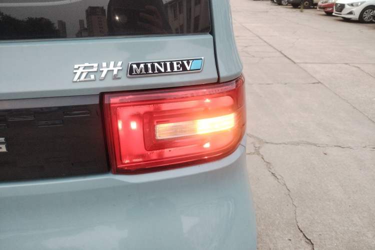 Used Wuling Hongguang MINIEV 2022 Easy Version Lithium Iron Phosphate