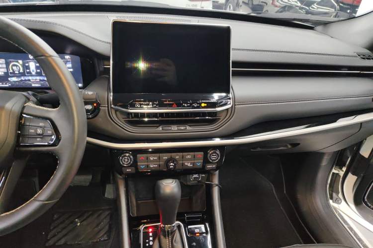 Used Jeep Compass 2021 220T Automatic All-Wheel Drive 80th Anniversary Edition Audio And AC Panel