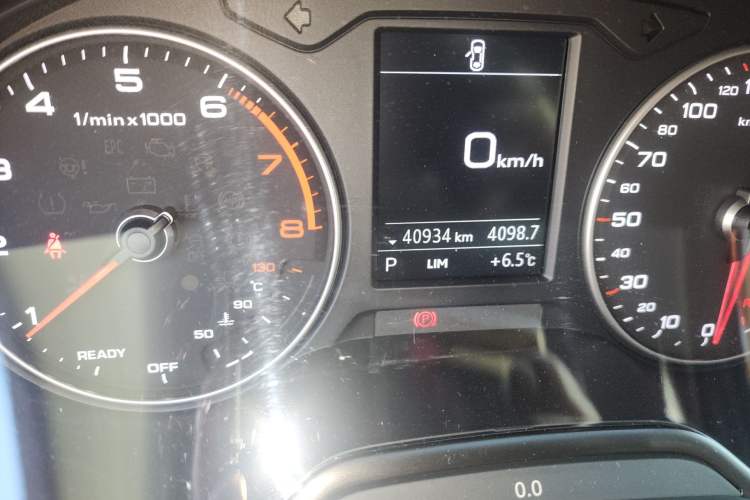 Used Audi Q2L 2021 35 TFSI Progressive Dynamic Edition
