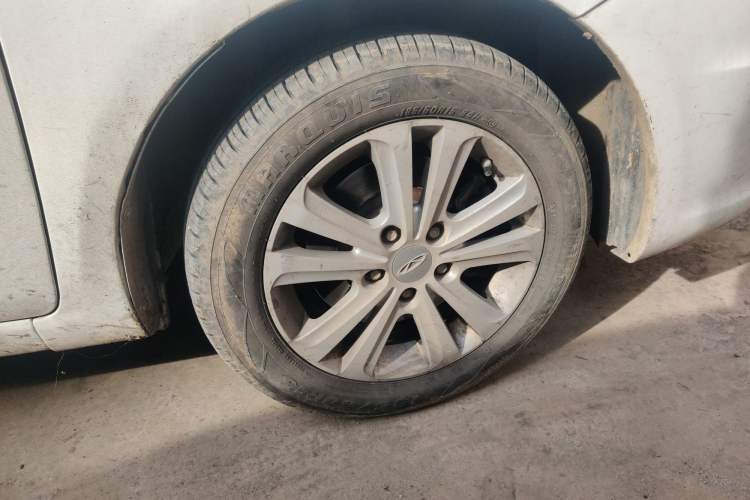 Used Chery E3 2015 1.5L Manual Sishang Edition
