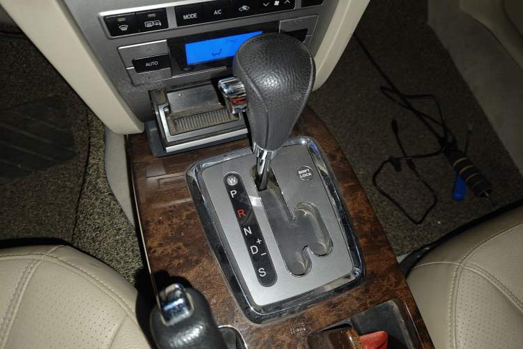 Used GAC Trumpchi GA5 2011 2.0L Automatic Elite Edition
