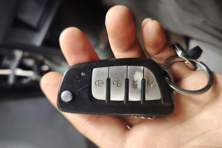 Used Dongfeng Xiaokang V27 2011 1.0L Base Version BG10-01 Vehicle Key