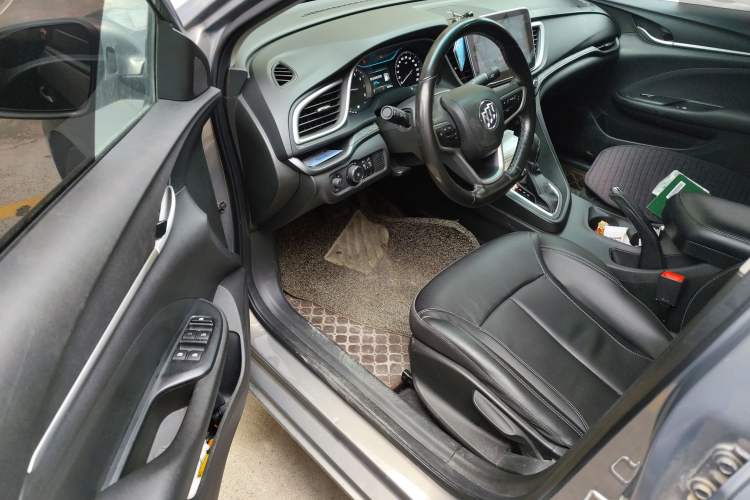 Used Buick Excelle GX 2018 18T Automatic Elite Model Driver Seat