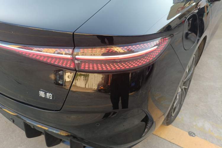 Used BYD Seal 2022 550 km Standard Range Rear-Wheel Drive Prestige Version