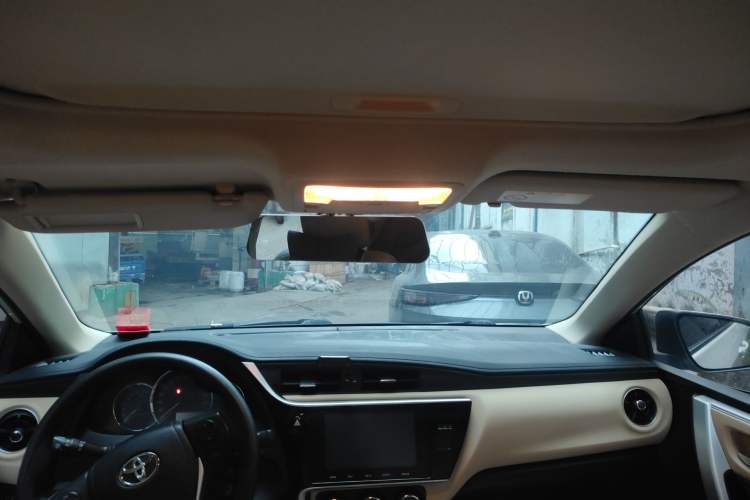 Used Toyota Levin 2017 Revised 185T CVT Elite Edition China V Standard Headliner