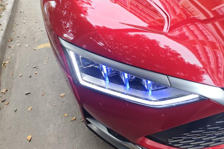 Used BYD Han 2020 DM Four-Wheel Drive Performance Edition Prestige Model Exterior 6