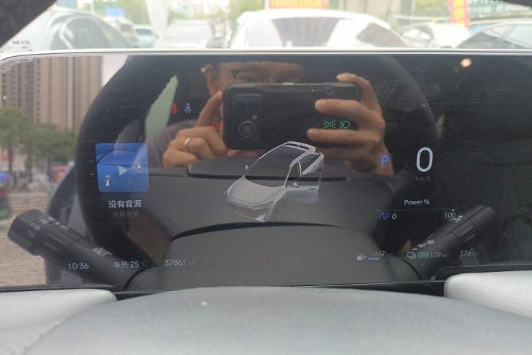 Used Venucia V DD-i 2023 110 km iE Version