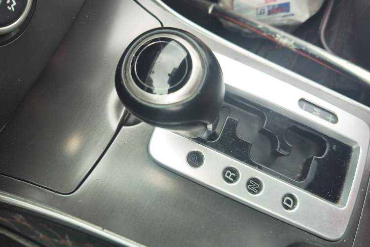 Used Mazda 6 2013 2.0L Automatic Fashion Edition Gear Lever