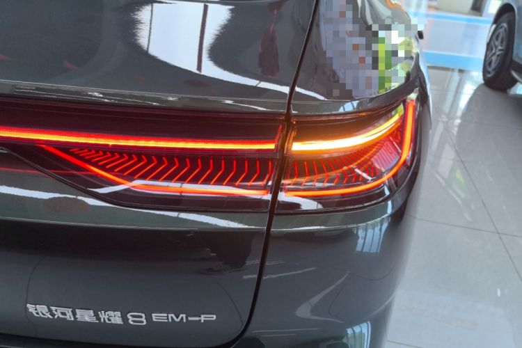 Used Geely Galaxy 8 2025 130km EM-P Starship Edition
