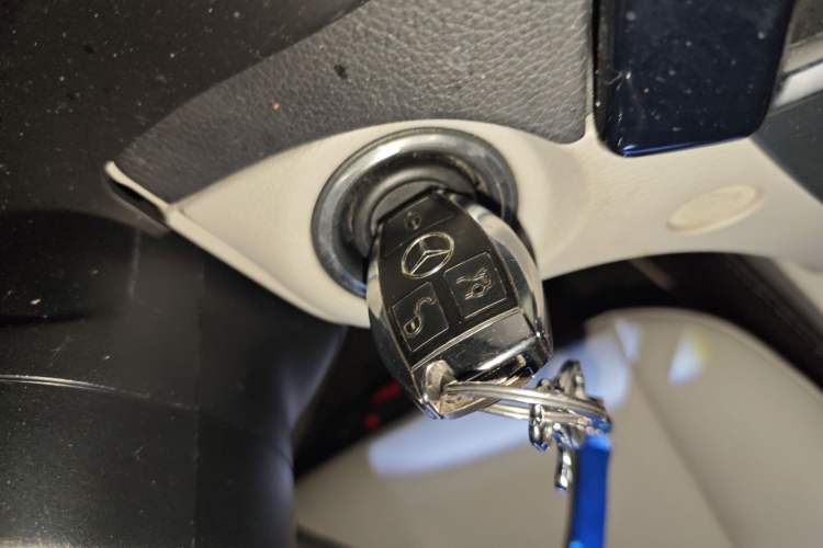 Used Mercedes-Benz C-Class 2013 C 180 Classic Grand Edition