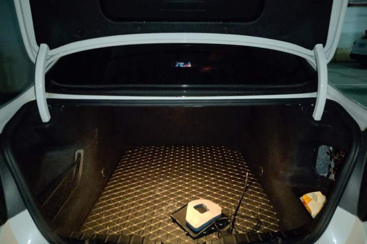 Used BMW 5 Series 2014 520Li Elegant Model